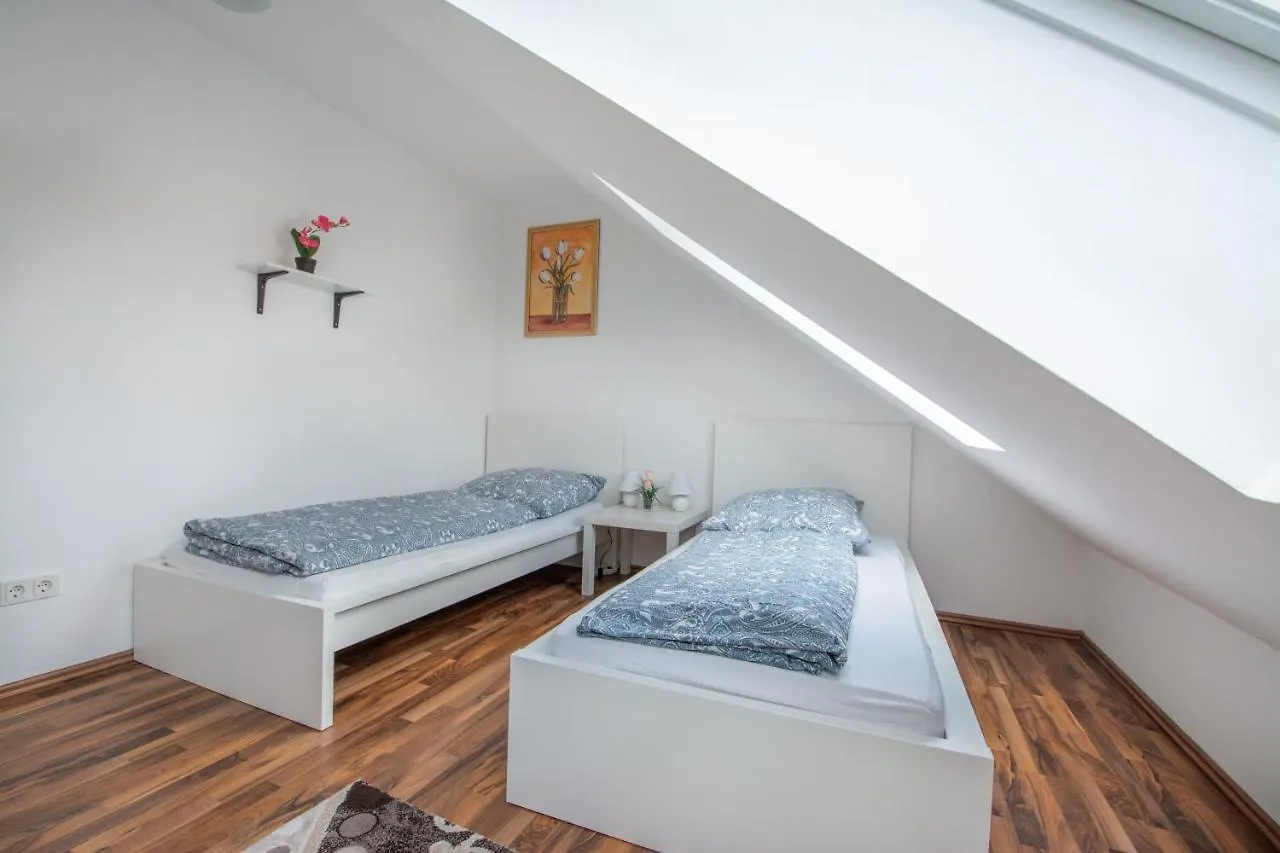 Merve Comfort Aparts4-Hannover 0*, Hannover Germany